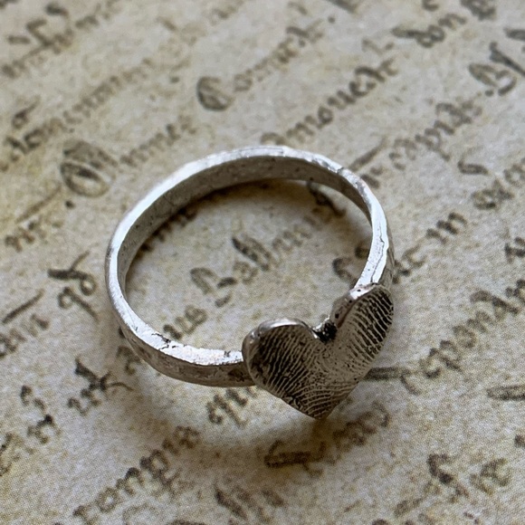 Silver Heart Finger Print Memorial Remembrance Ring Jewelry - Picture 9 of 9